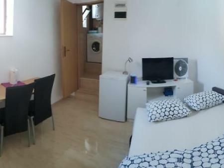 Tonka Mini Apartment Zaton  Екстериор снимка