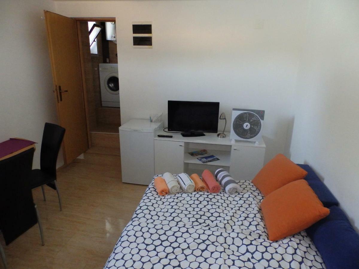 Tonka Mini Apartment Zaton  Екстериор снимка