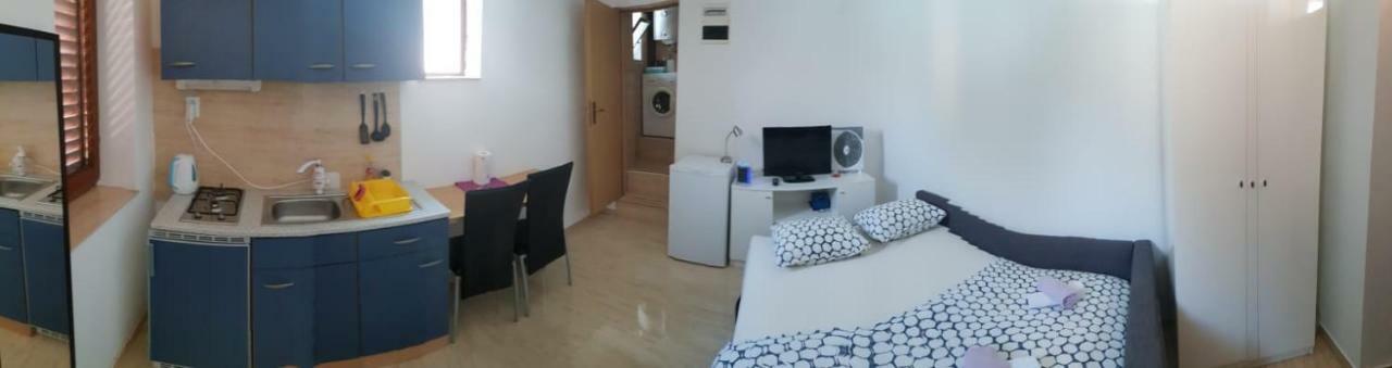 Tonka Mini Apartment Zaton  Екстериор снимка
